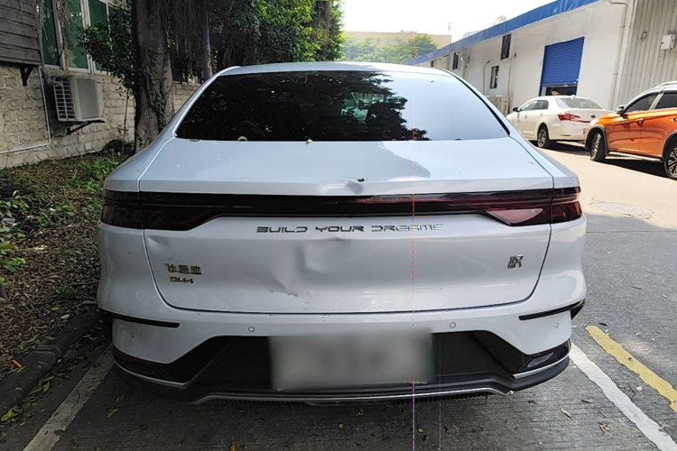 BYD Han 2024 #6 BYD Han 2024 car image #6