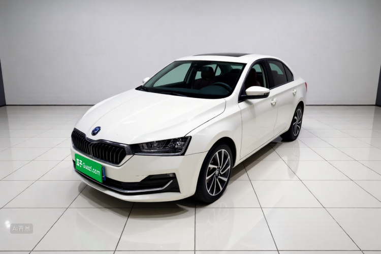 Skoda Rapid 2021 car image #2
