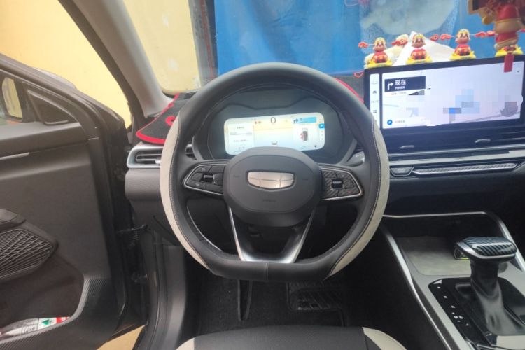 GEELY Emgrand 2025 car image #15