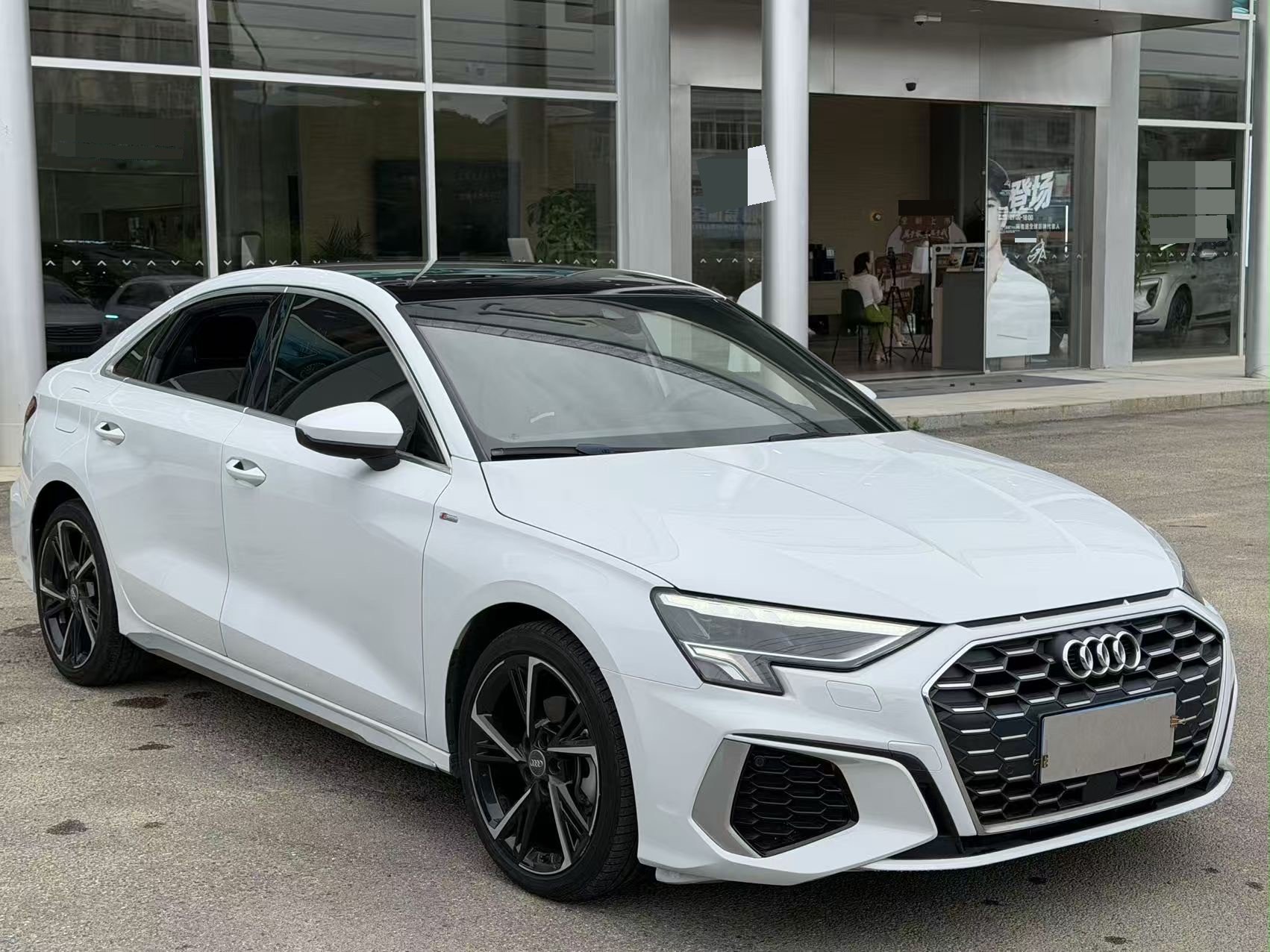2021 car image #3