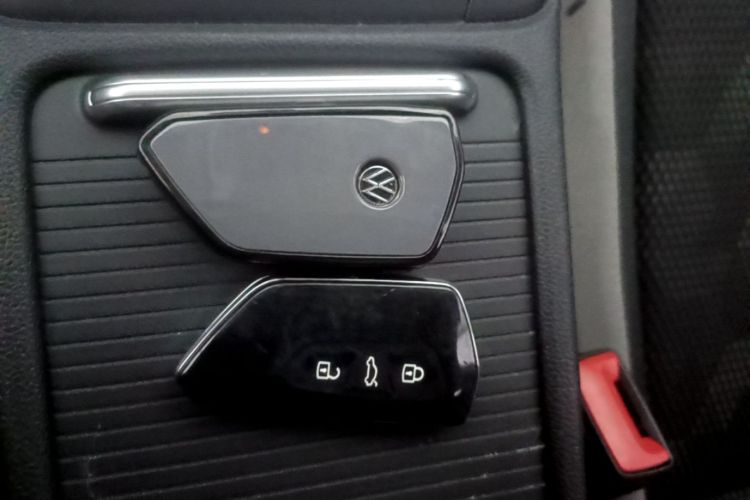 Volkswagen Golf 2021 #9 Volkswagen Golf 2021 car image #9