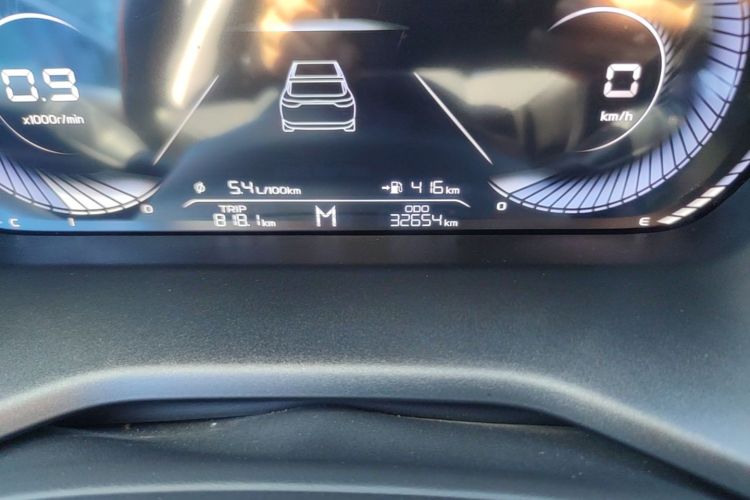 GEELY Emgrand 2022 car image #14