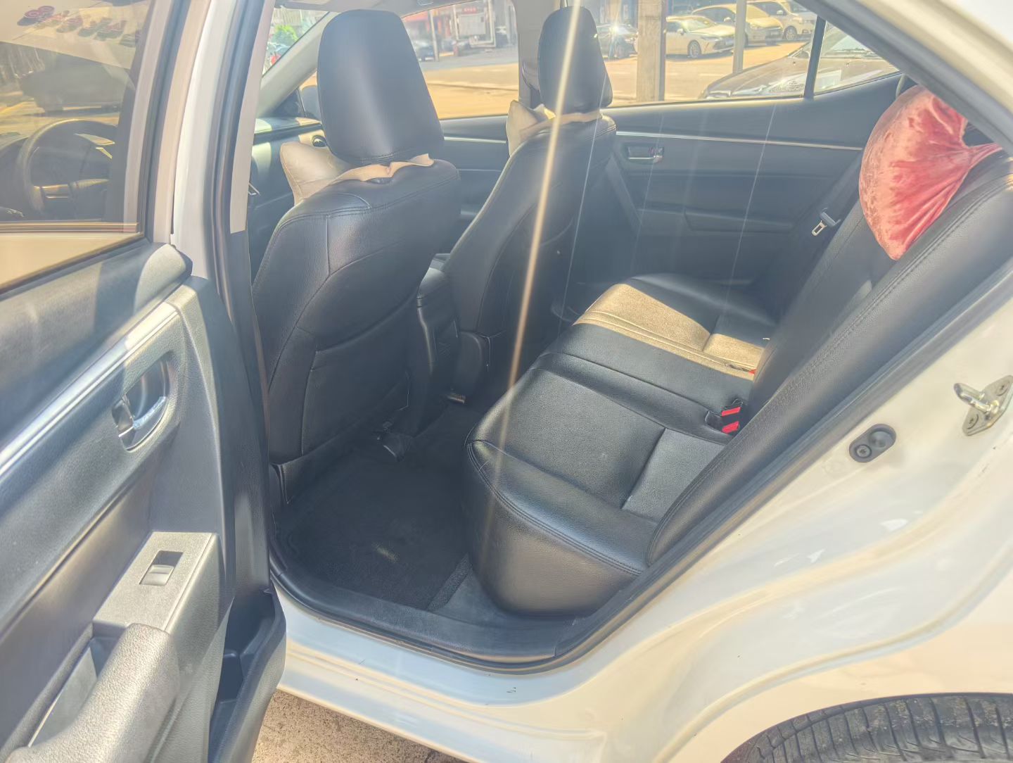 Toyota Corolla 2019 #7 Toyota Corolla 2019 car image #7