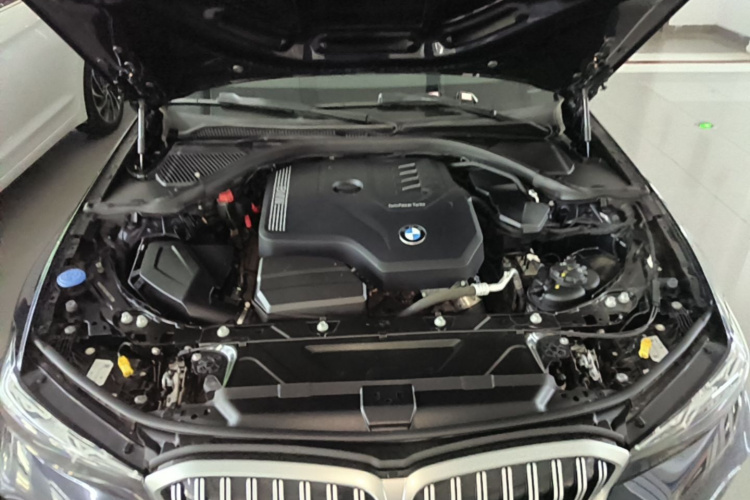 BMW 3 Series 2024 #20 BMW 3 Series 2024 car image #20