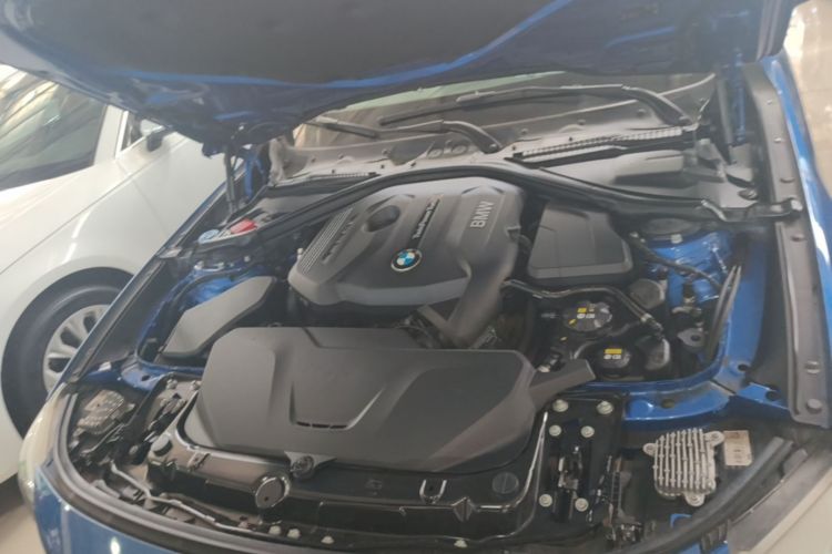 BMW 3 Series GT 2021 #20 BMW 3 Series GT 2021 car image #20