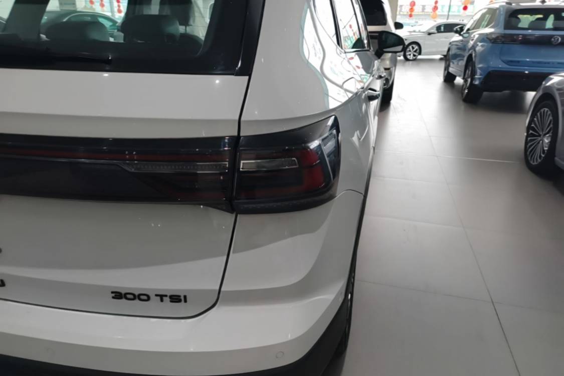 Volkswagen Tharu 2024 imagem de carro #7