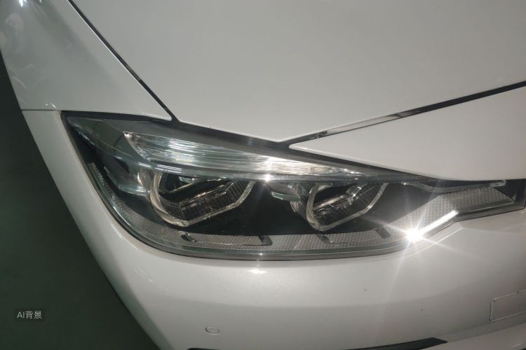 BMW 3 Series 2018 #8 BMW 3 Series 2018 car image #8