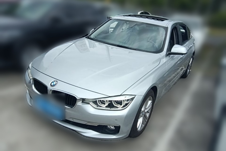 BMW 3 Series 2017 immagine di auto #2
