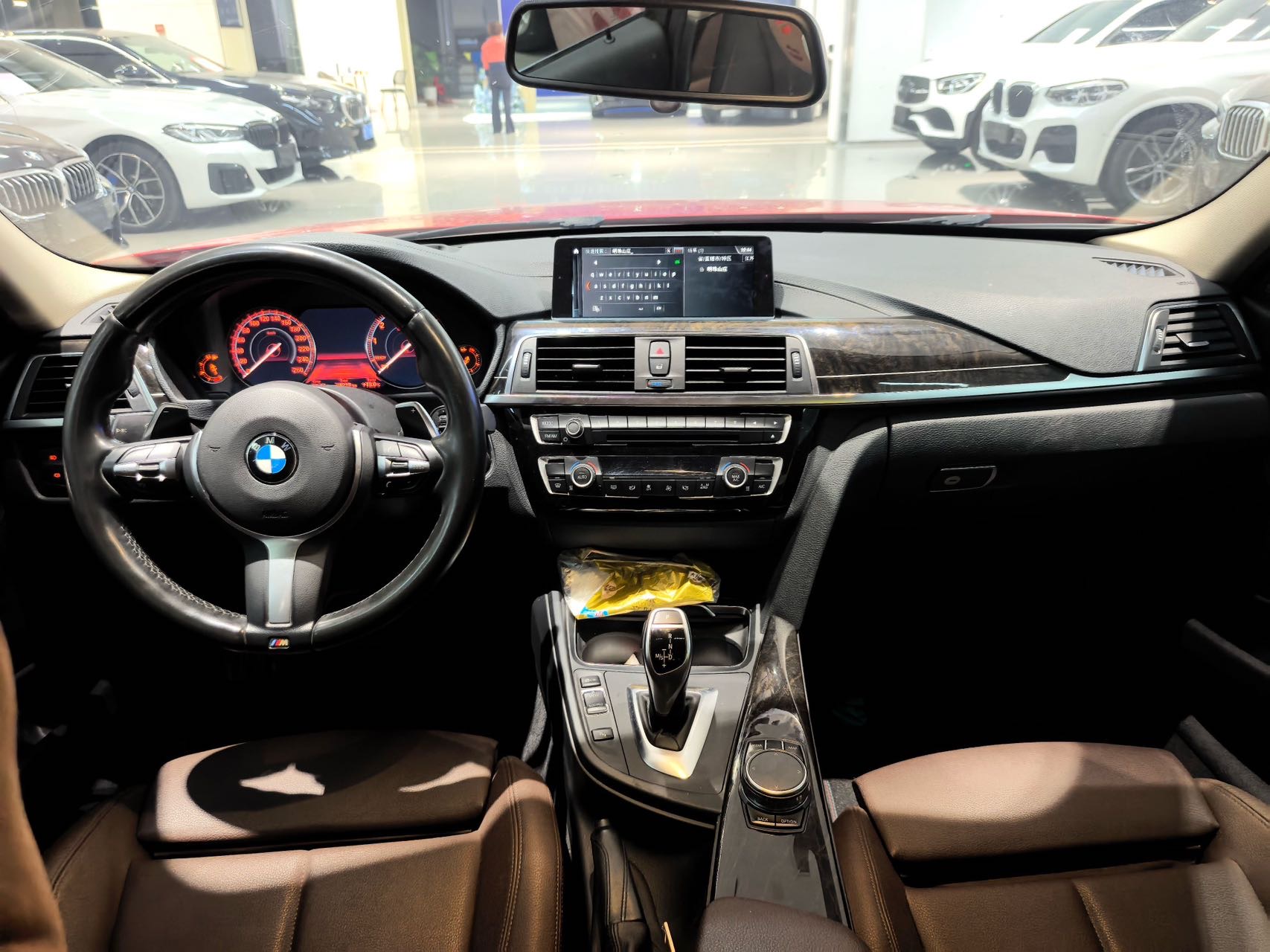 BMW 3 Series 2017 #5 BMW 3 Series 2017 صورة سيارة #5