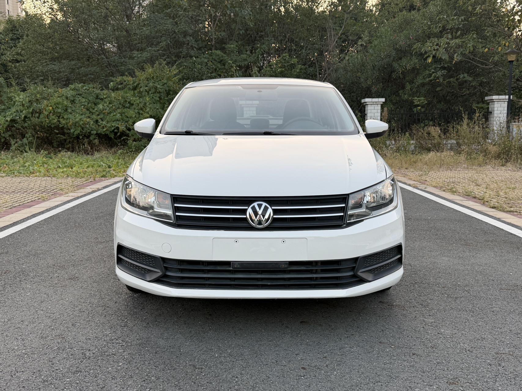 Volkswagen Santana 2017 imagen de coche #2