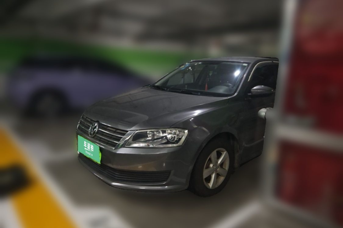 Volkswagen Lavida 2013 Volkswagen Lavida 2013 صورة سيارة