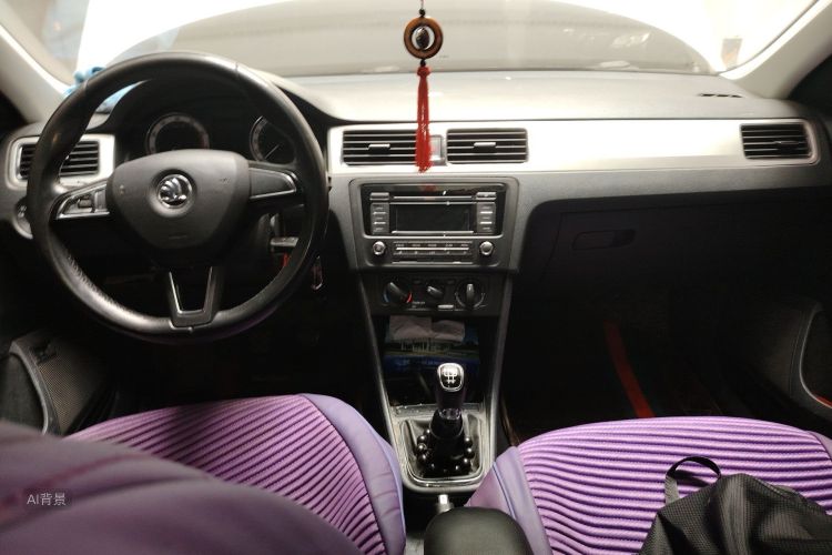Skoda Rapid 2017 image de voiture #11