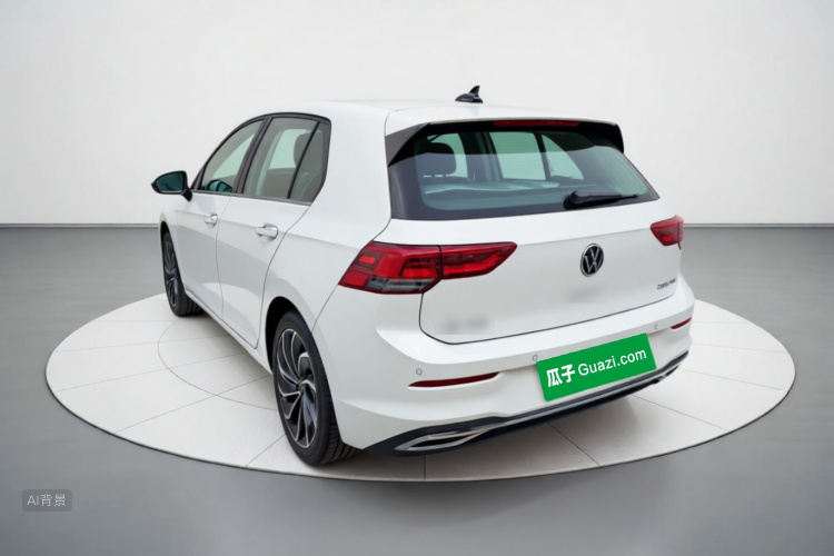 Volkswagen Golf 2022 immagine di auto #5