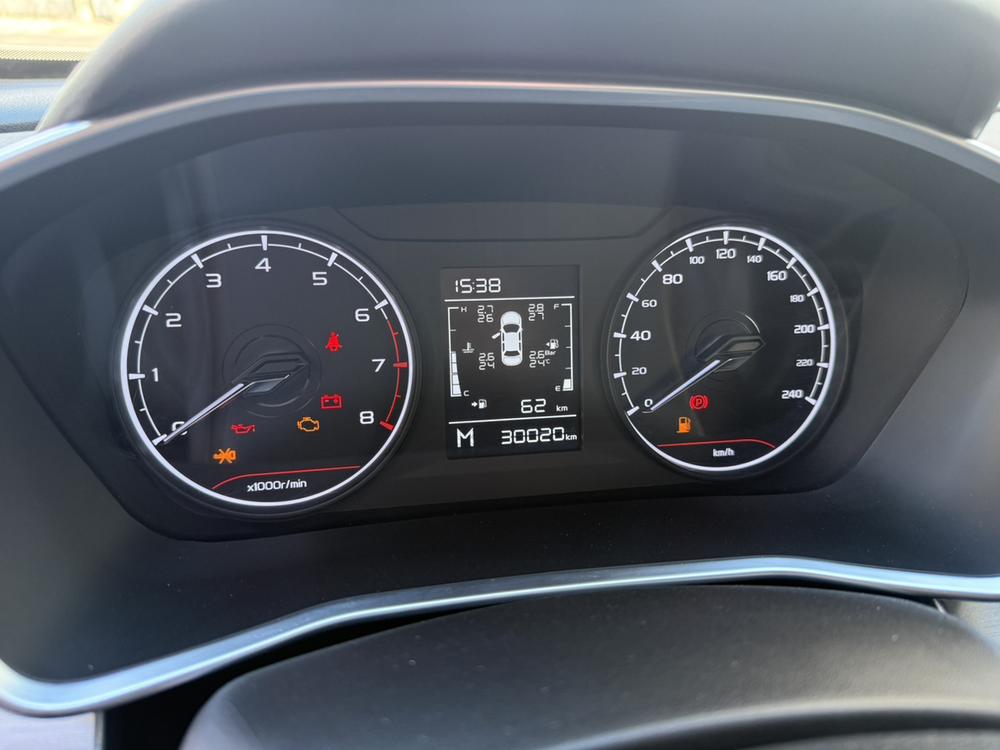 GEELY Coolray 2022 car image #9
