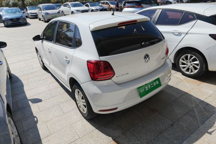 Volkswagen Polo 2018 car image #5