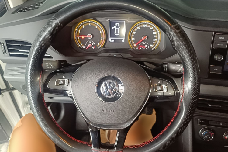 Volkswagen Tharu 2020 #11 Volkswagen Tharu 2020 car image #11