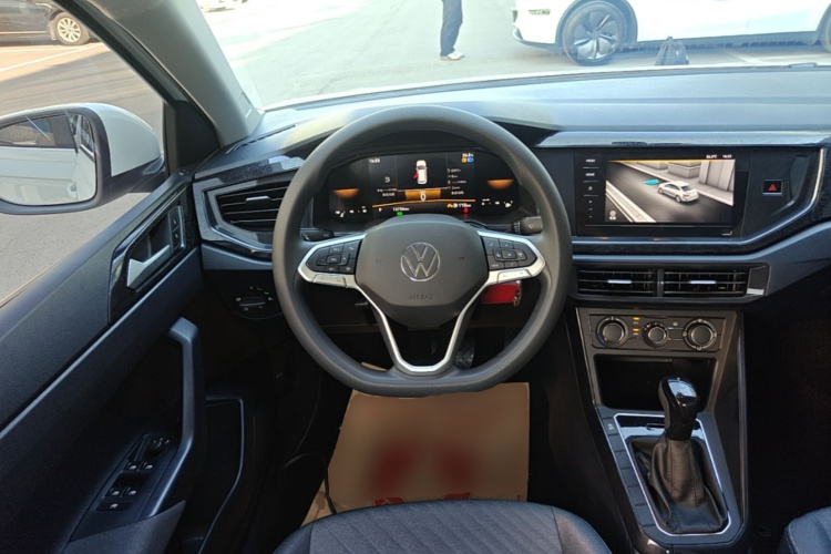 Volkswagen Lavida 2025 car image #11