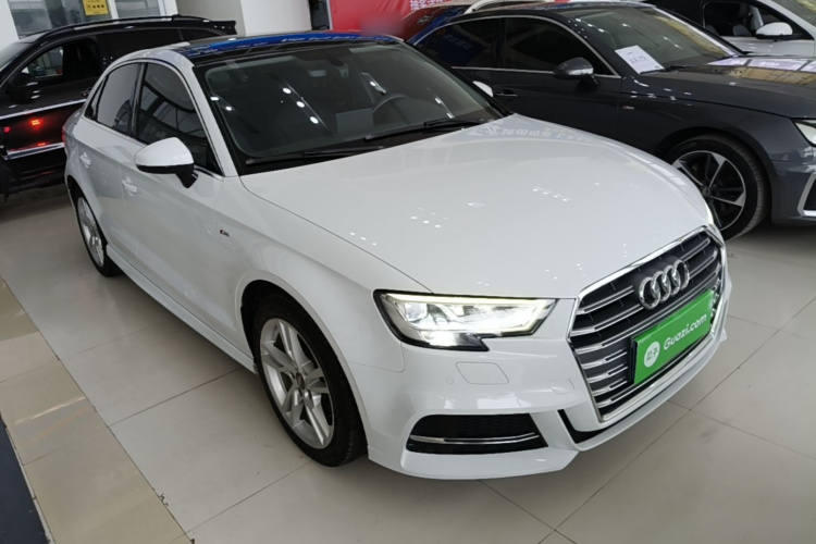 Audi A3 2021 car image #4