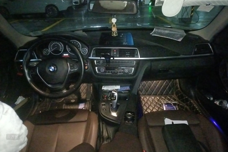 BMW 3 Series 2018 #11 BMW 3 Series 2018 car image #11