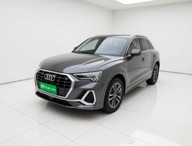 Audi Q3 2021 immagine di auto 