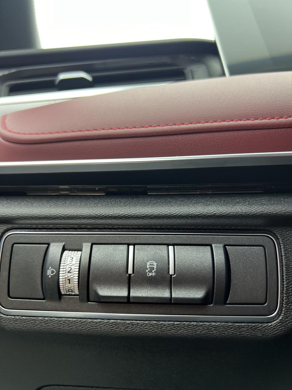Jetour X70 PLUS 2023 #8 Jetour X70 PLUS 2023 car image #8