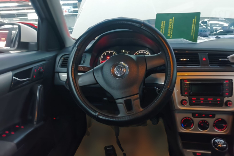 Volkswagen Lavida 2015 car image #15