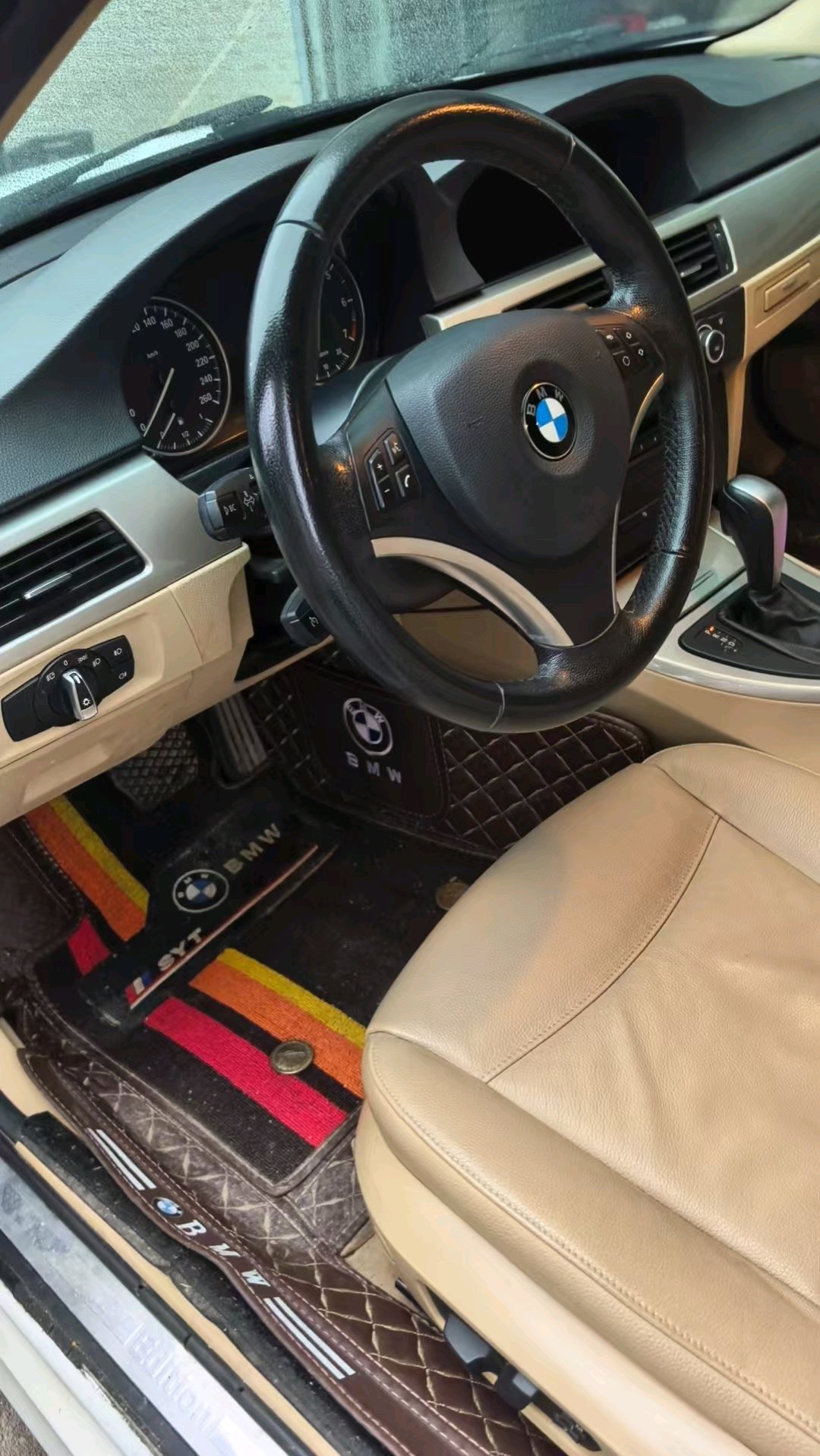 BMW 3 Series (Imported) 2012 изображение автомобиля #5