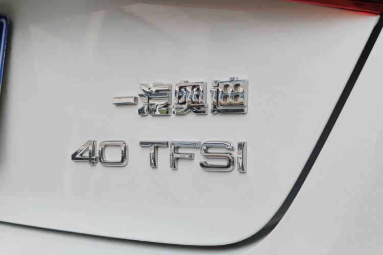 Audi A3 2017 car image #12