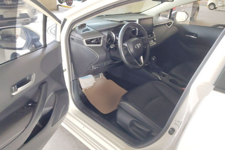Toyota Corolla 2020 car image #12