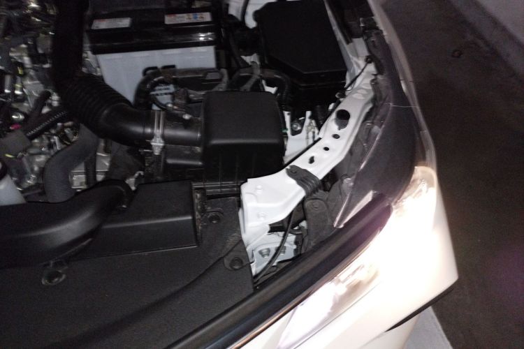 Toyota Corolla 2023 immagine di auto #25