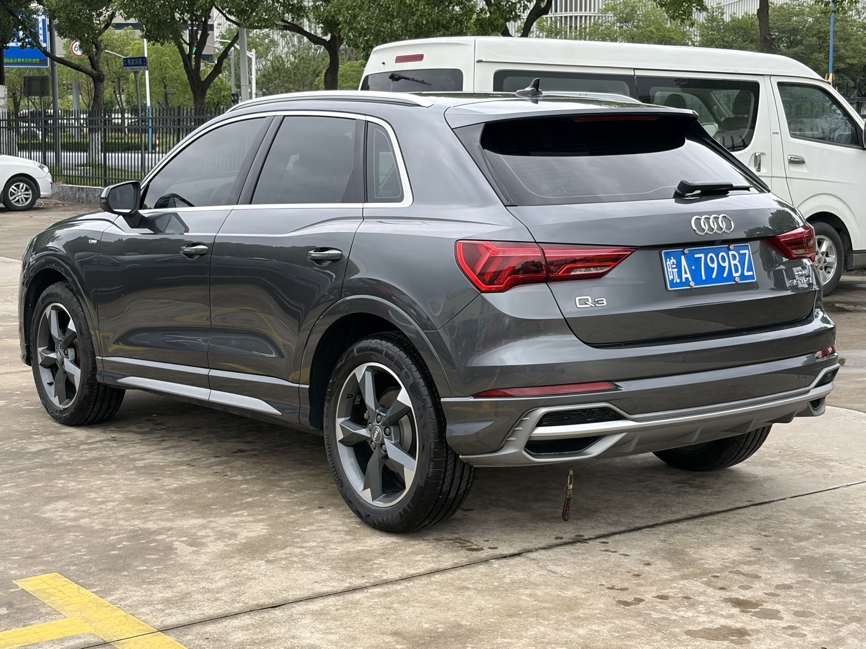 Audi Q3 2020 #11 Audi Q3 2020 car image #11