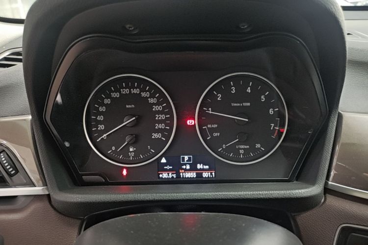 BMW X1 2018 car image #12