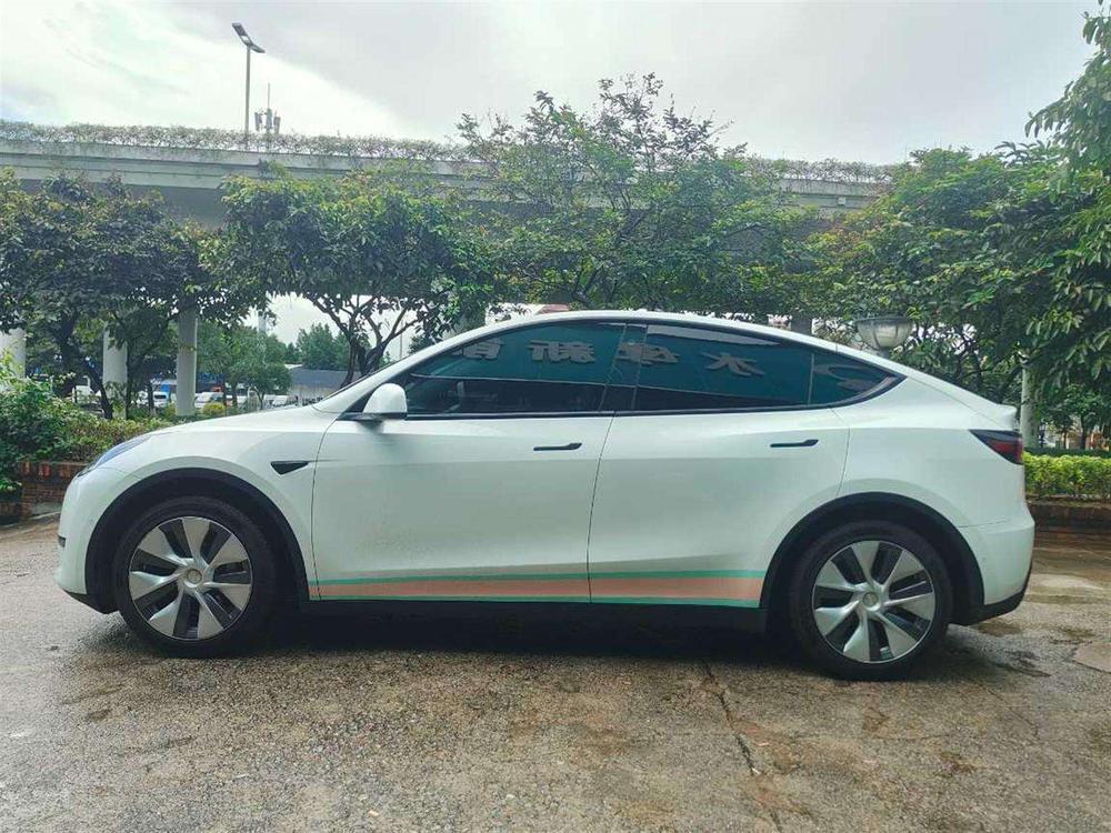 Tesla Model Y 2022 #4 Tesla Model Y 2022 immagine di auto #4
