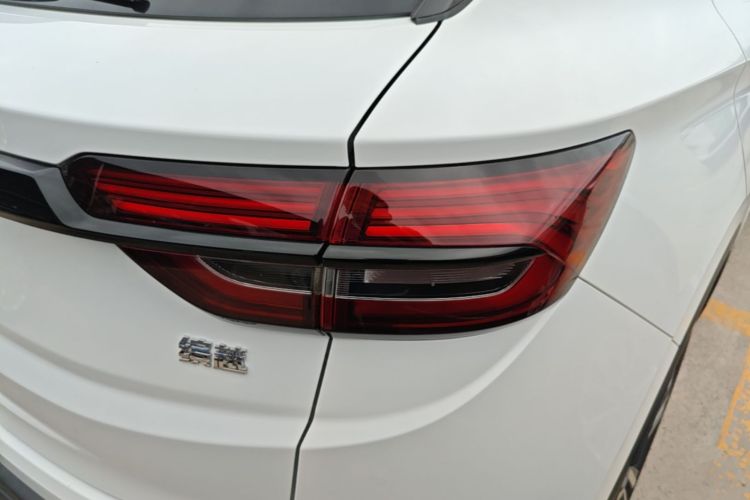 GEELY Coolray 2021 #8 GEELY Coolray 2021 car image #8