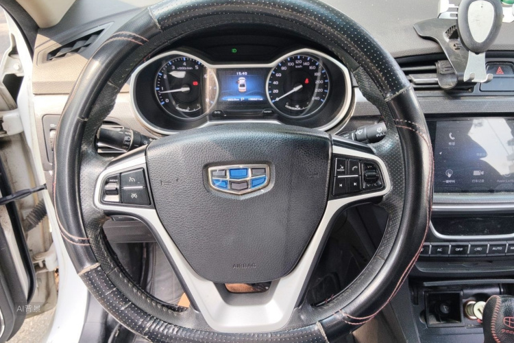 GEELY Emgrand 2017 car image #12
