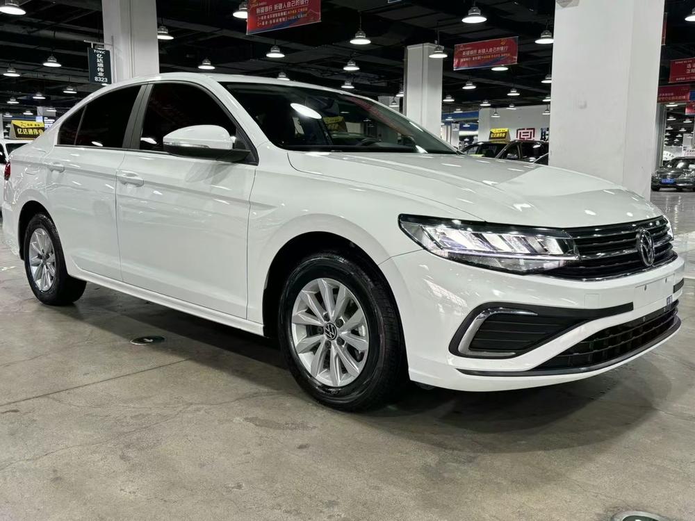 Volkswagen Bora 2023 car image #3