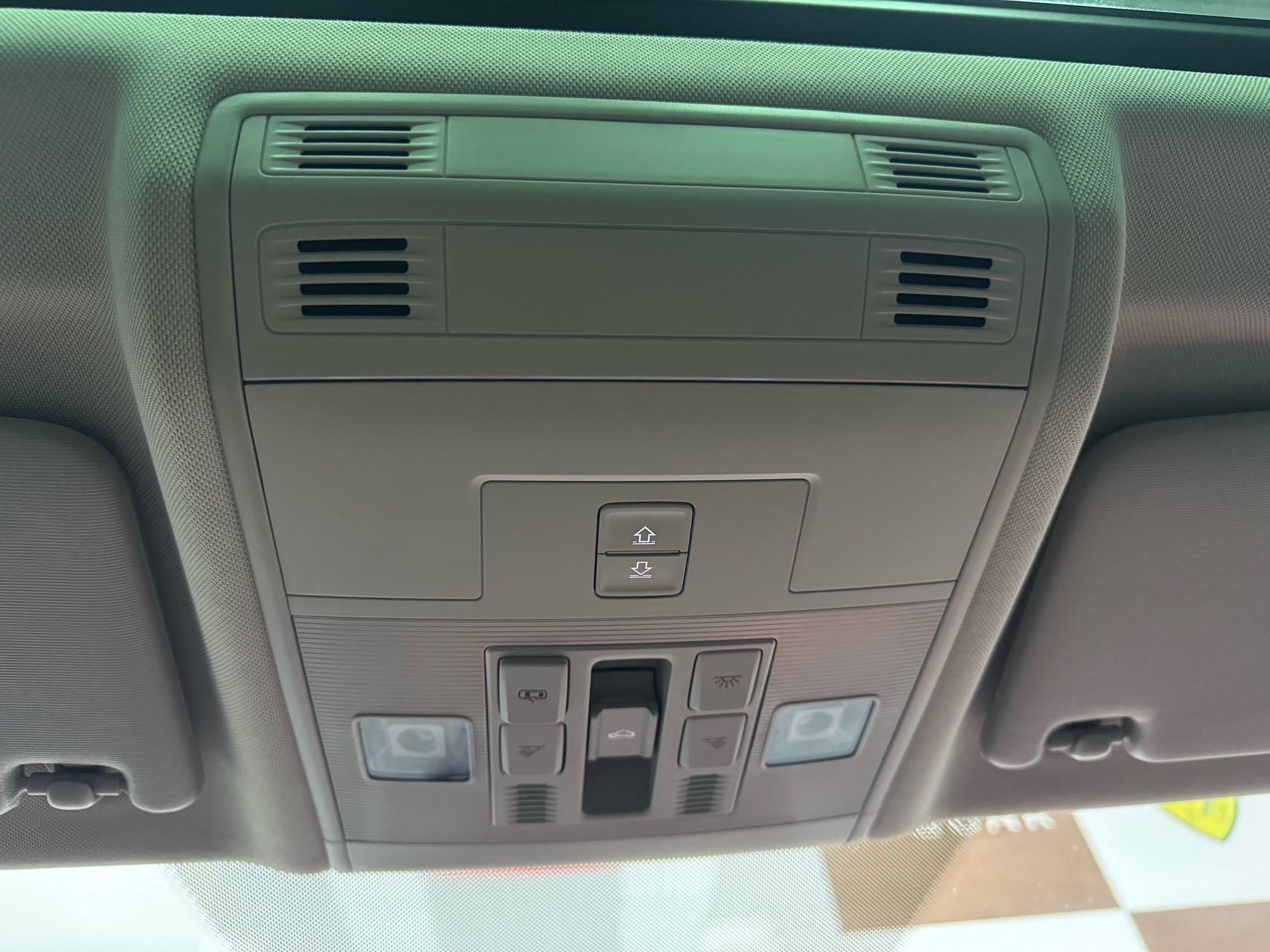 Volkswagen T-Cross 2023 car image #13