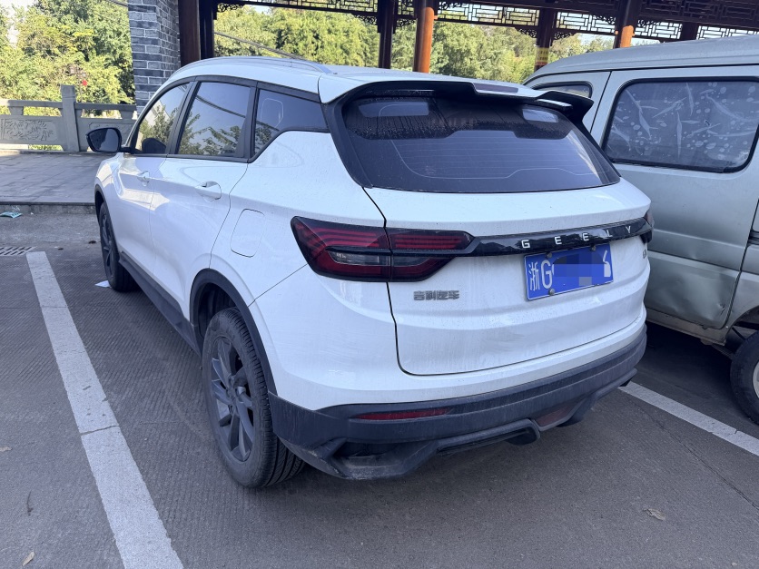 GEELY Coolray 2025 #2 GEELY Coolray 2025 imagen de coche #2