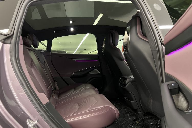 小米汽车 小米SU7 2024 汽车图片 #20