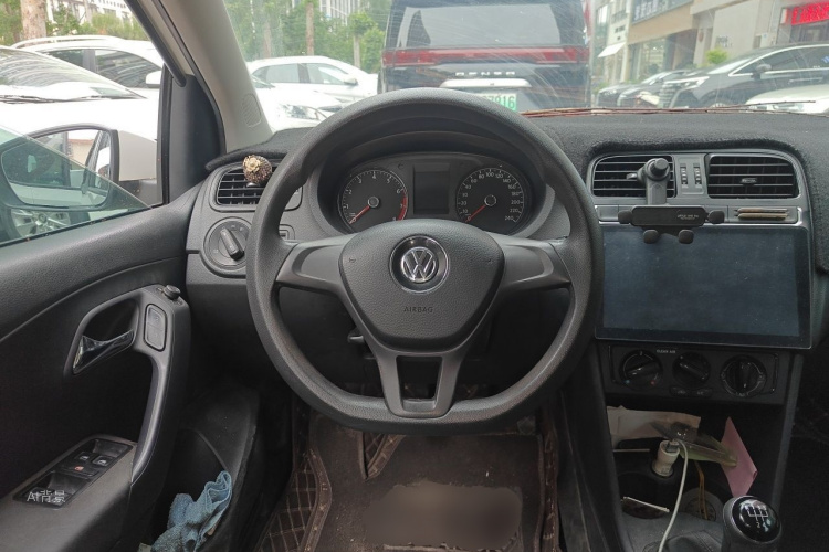 Volkswagen Polo 2017 #12 Volkswagen Polo 2017 car image #12