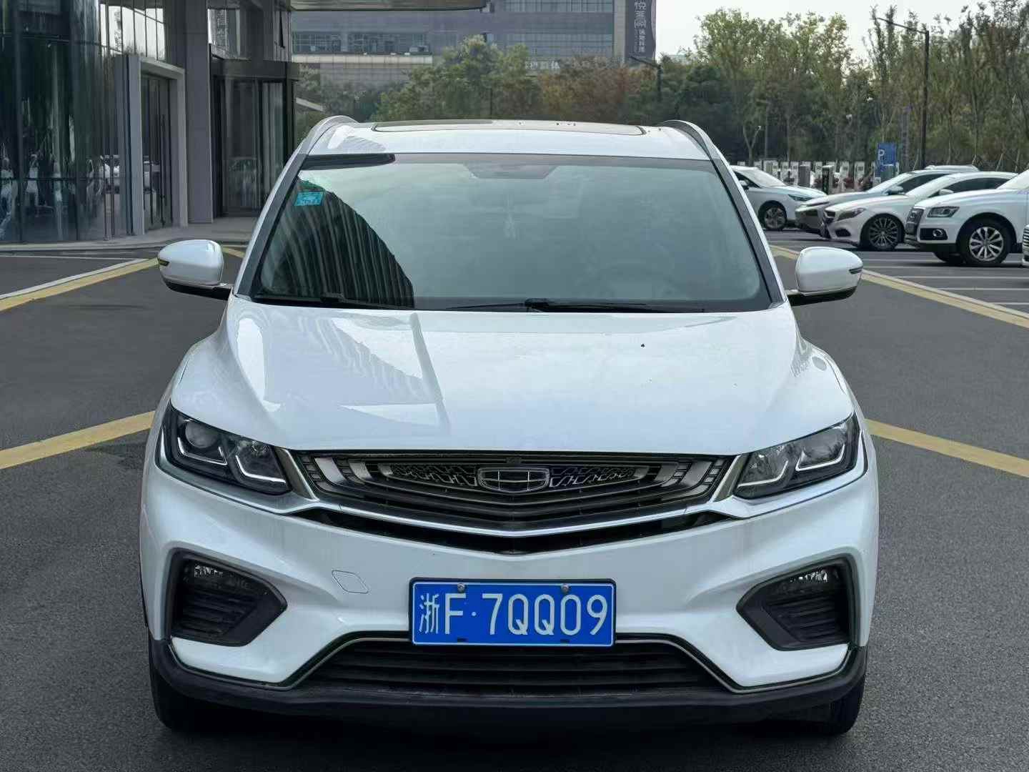 GEELY Coolray 2019 #2 GEELY Coolray 2019 car image #2