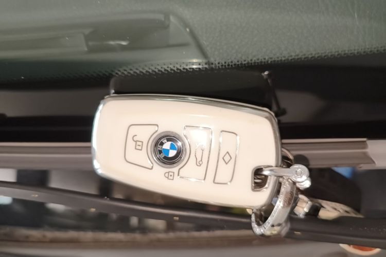 BMW 3 Series 2014 #9 BMW 3 Series 2014 car image #9
