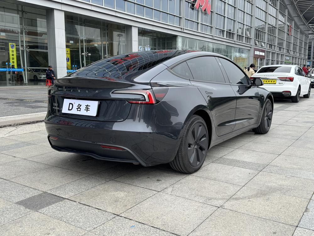 Tesla Model 3 2024 #7 Tesla Model 3 2024 car image #7