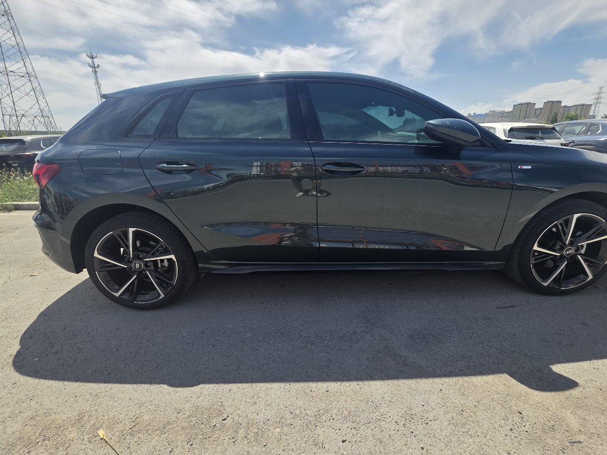 Audi A3 2024 car image #5