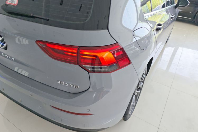 Volkswagen Golf 2021 imagem de carro #8