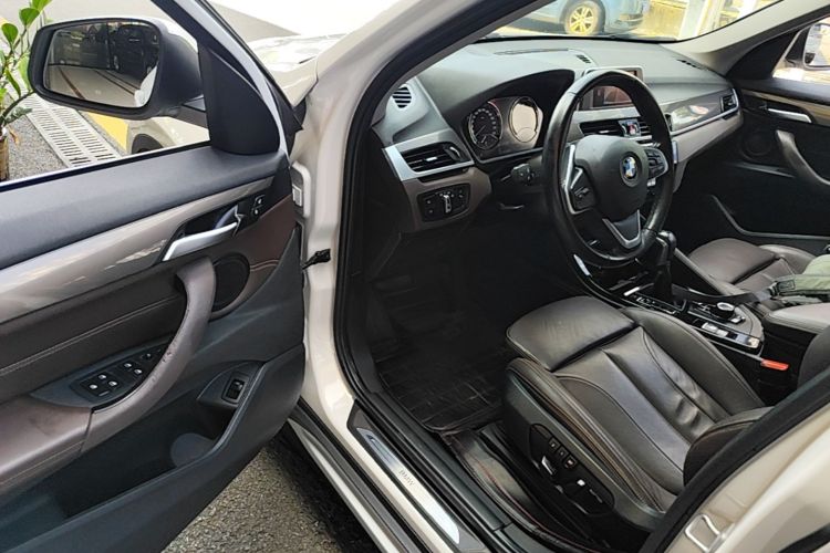 BMW X1 2018 #16 BMW X1 2018 car image #16