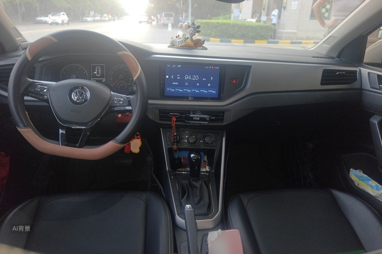 Volkswagen Polo 2019 car image #11