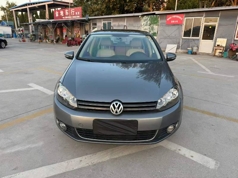 Volkswagen Golf 2012 Volkswagen Golf 2012 car image
