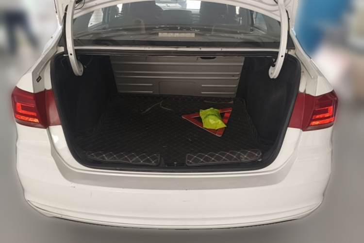 Volkswagen Santana 2019 #21 Volkswagen Santana 2019 car image #21