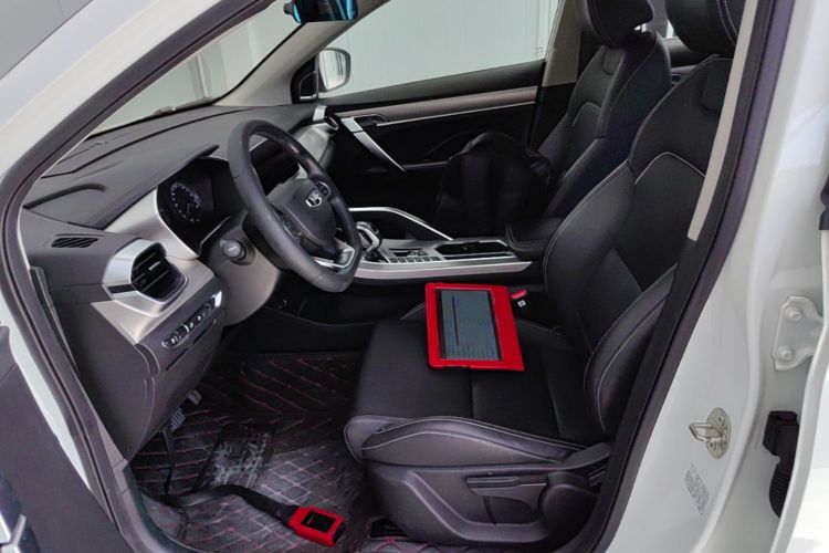 GEELY Coolray 2020 #15 GEELY Coolray 2020 car image #15